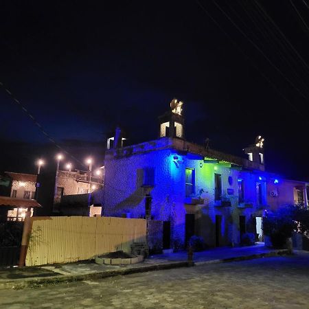Hostal Casa De Las Gargolas Amapala Eksteriør bilde