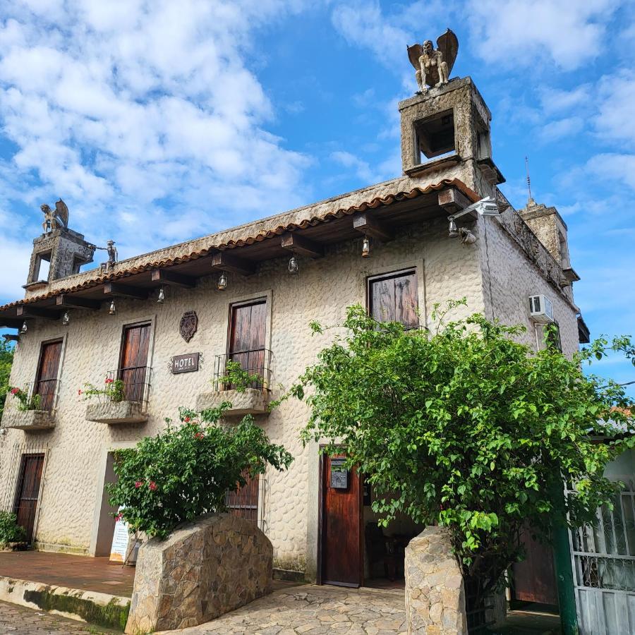 Hostal Casa De Las Gargolas Amapala Eksteriør bilde