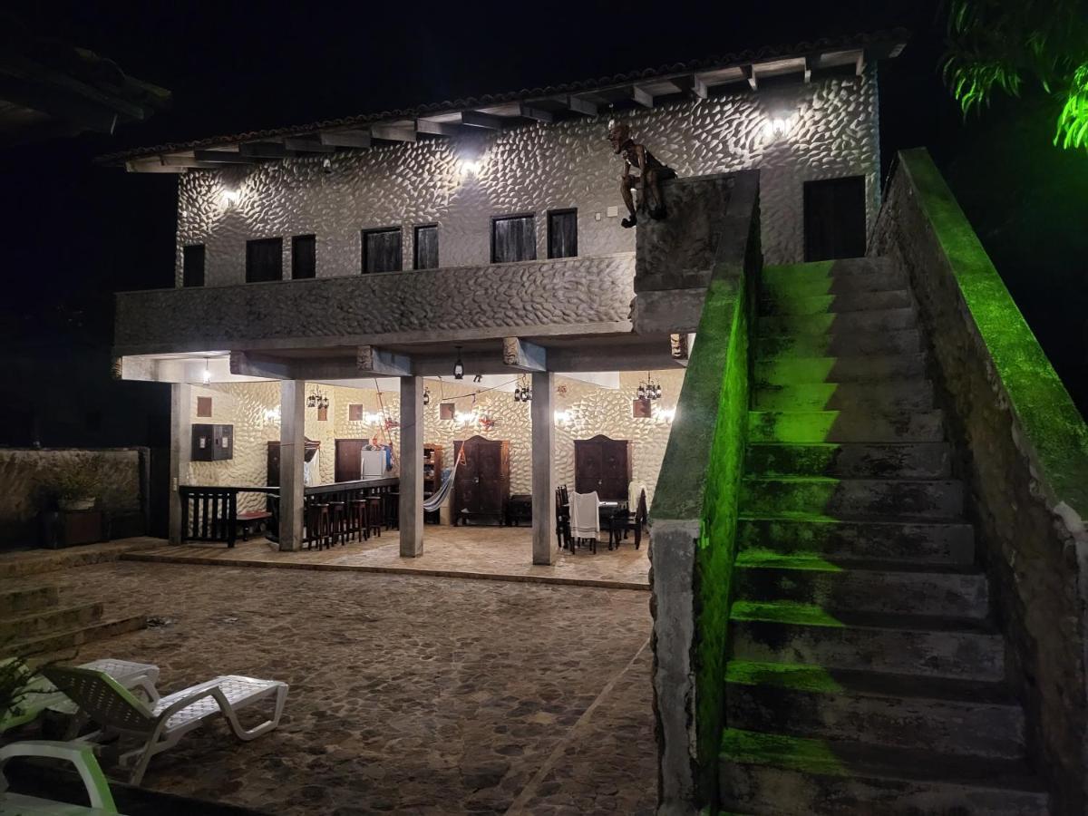 Hostal Casa De Las Gargolas Amapala Eksteriør bilde