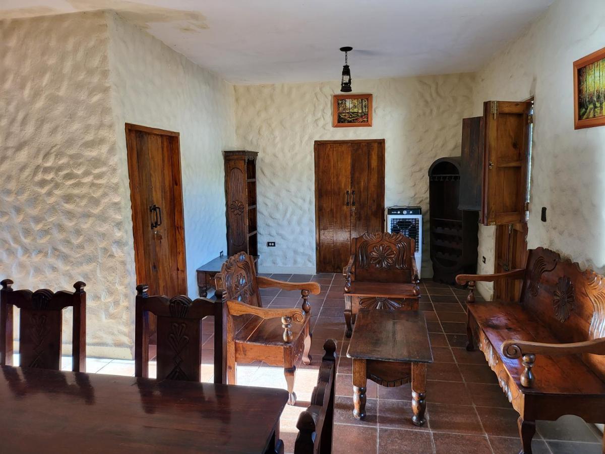 Hostal Casa De Las Gargolas Amapala Eksteriør bilde