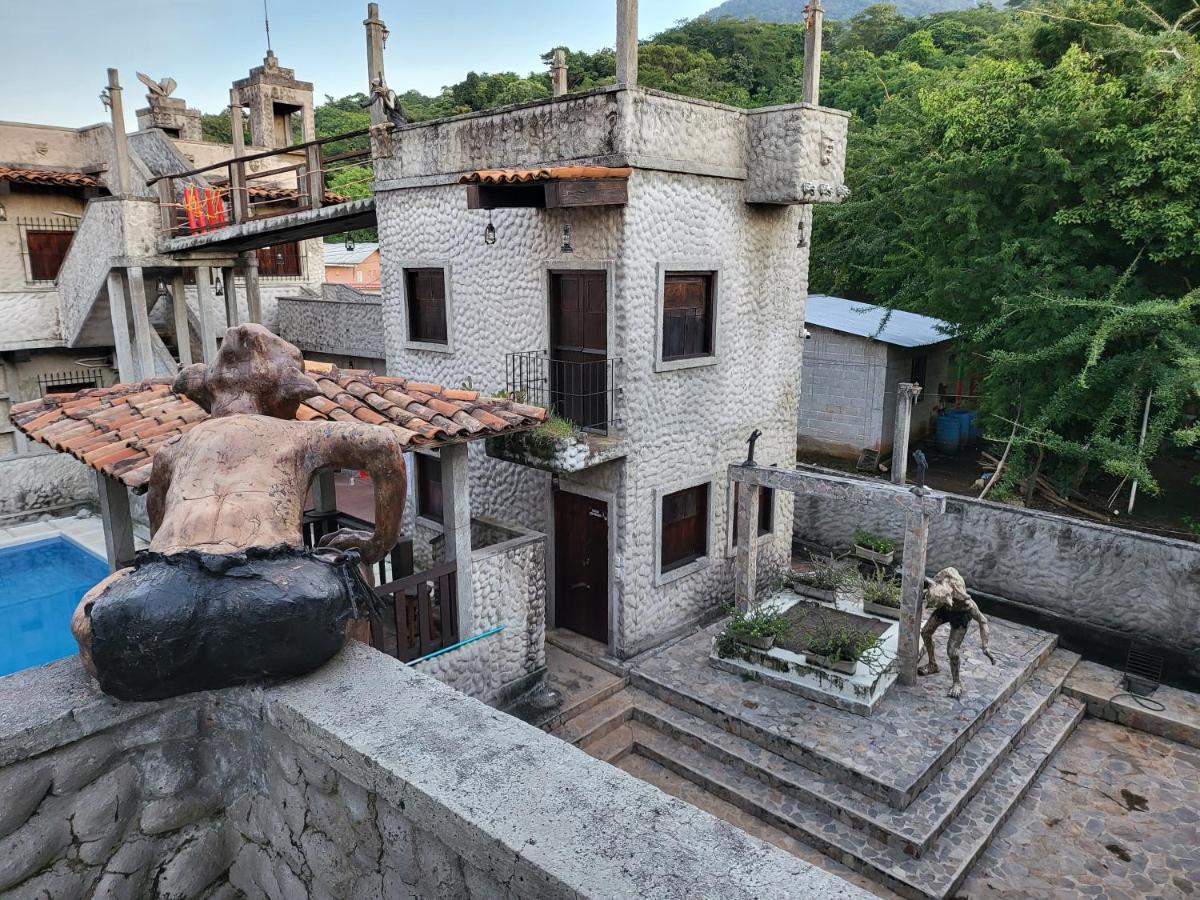 Hostal Casa De Las Gargolas Amapala Eksteriør bilde
